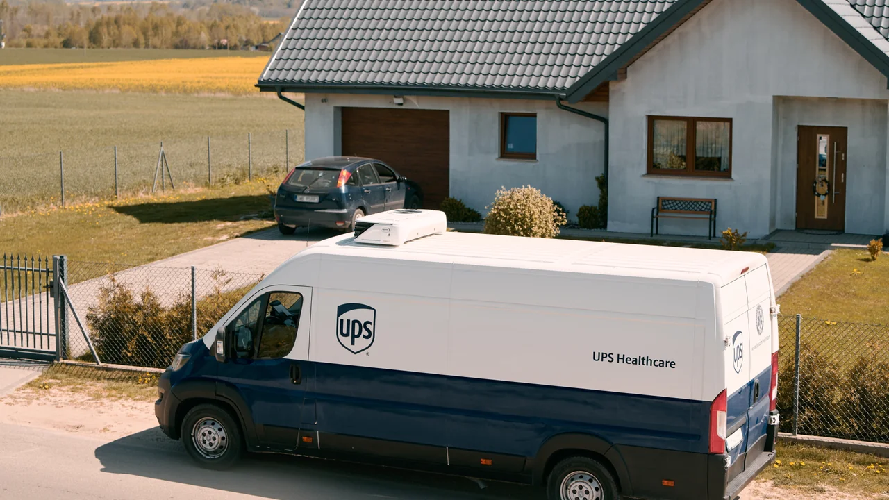 Thumbnail for video about how do i send in my completed cologuard?